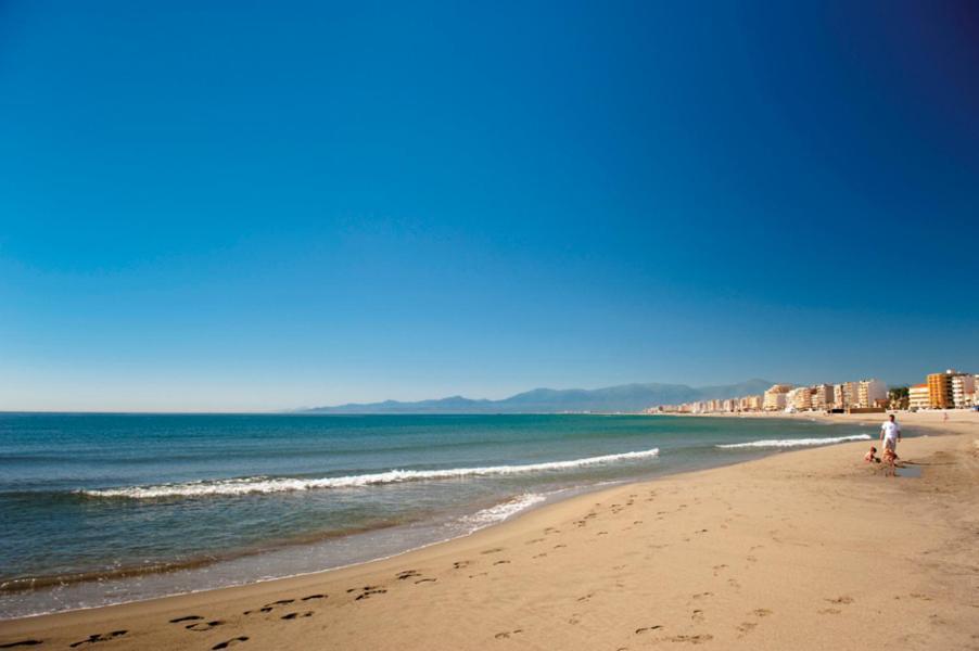 Superbe T2 Vue Mer Avec Ascenseur Canet-en-Roussillon Exteriör bild